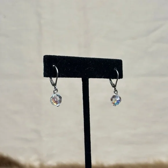 Elegant Silver Crystal Drop Earrings - Picture 2 of 3